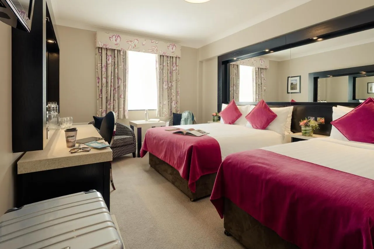 Ashling Hotel Dublin 4*,